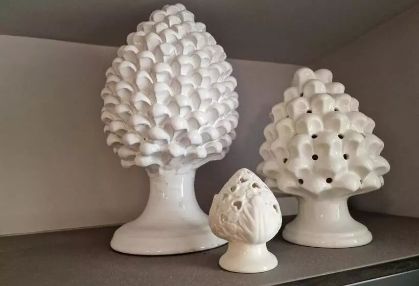 تختخواب و صبحانه Locanda Susuiusu Keyless Entry