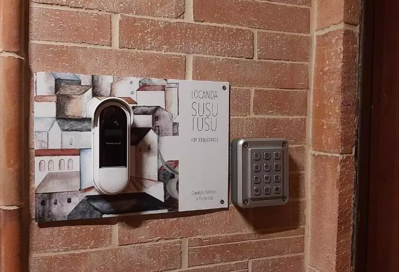 تختخواب و صبحانه Locanda Susuiusu Keyless Entry