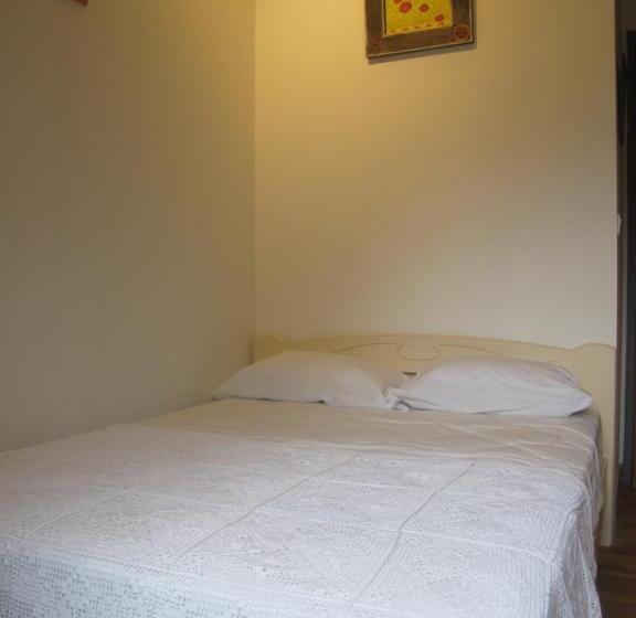 민박 Poppy Chambres D Hotes