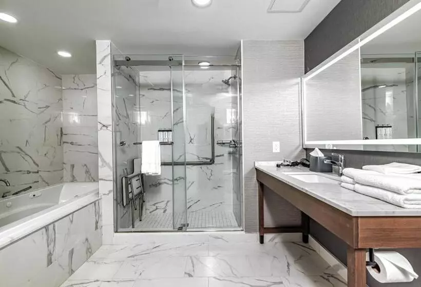 هتل Hyatt Place Torontobrampton