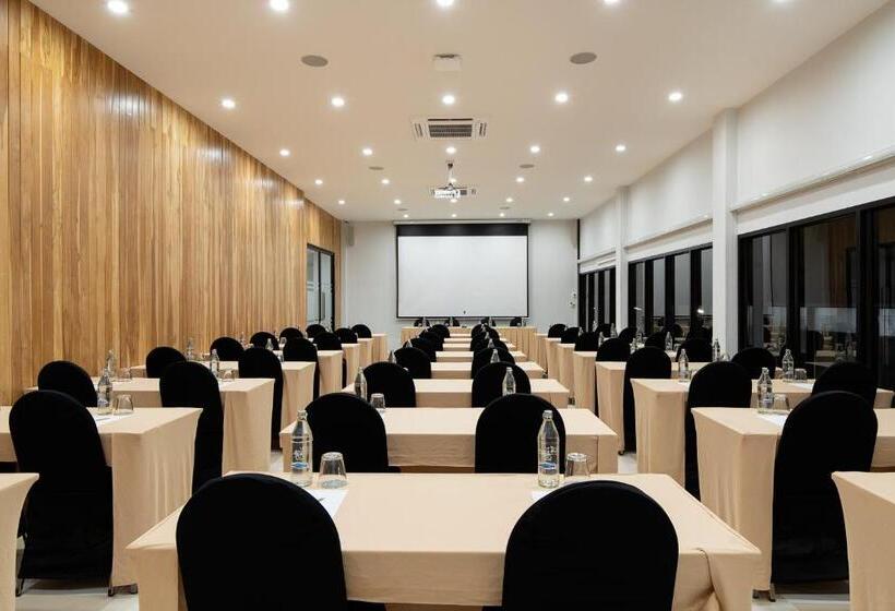 The Pride Hotel Phitsanulok