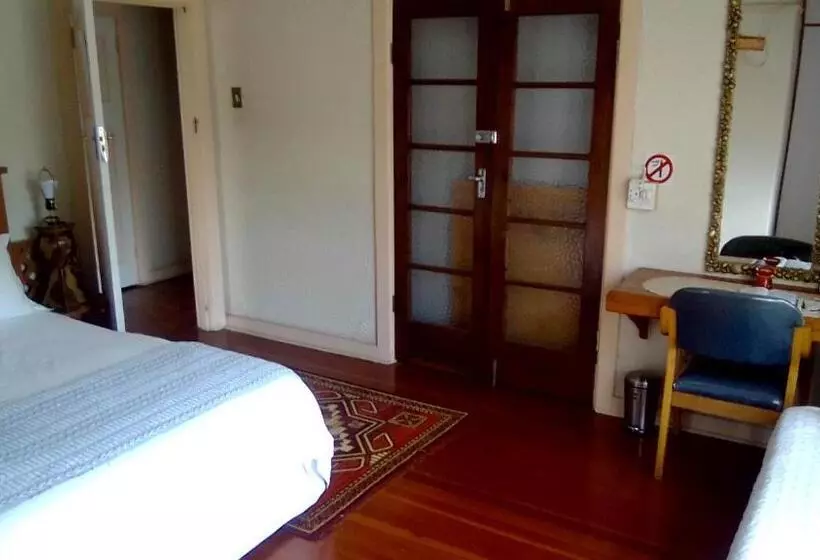 Majatalo Access Guest House