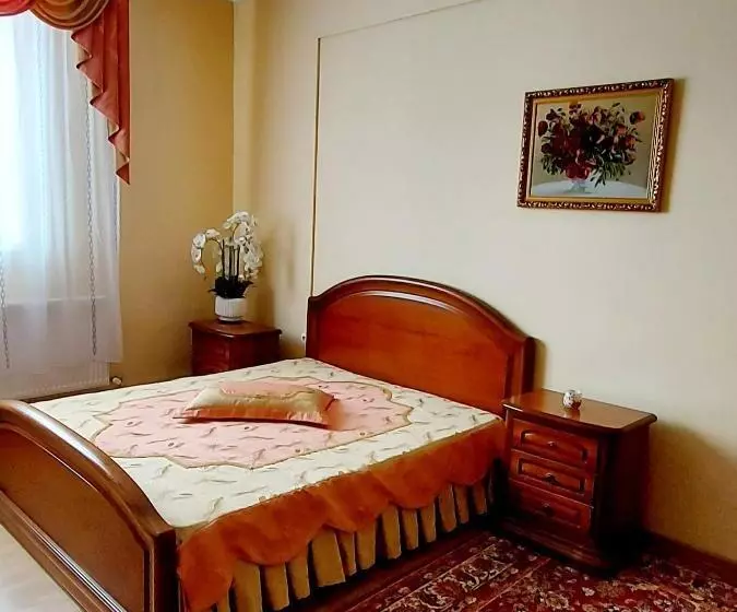 Bed and Breakfast Bb Student