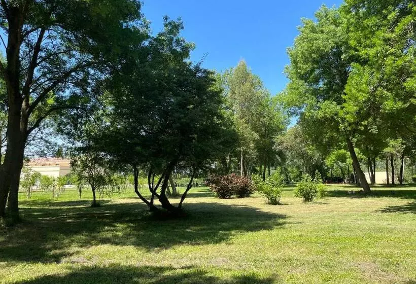 Aamiaismajoitus (B&B) Domaine Des Eucalyptus