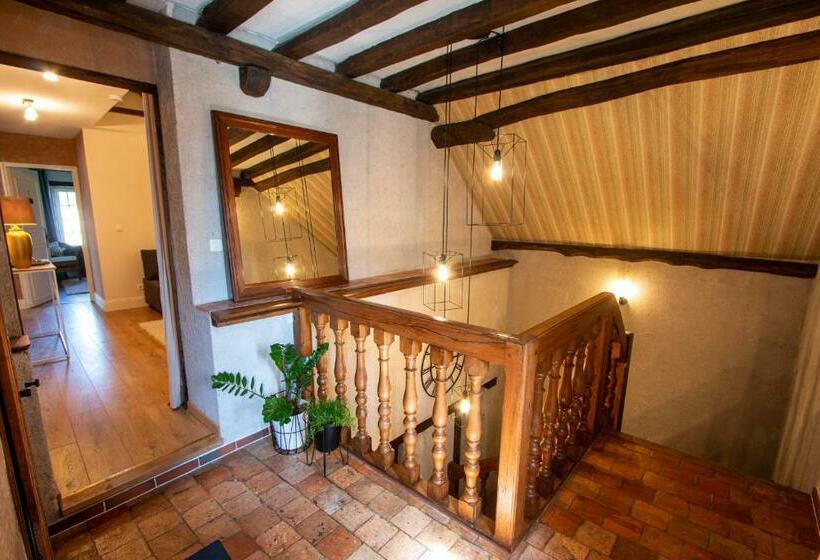 住宿加早餐  La Cormellerie