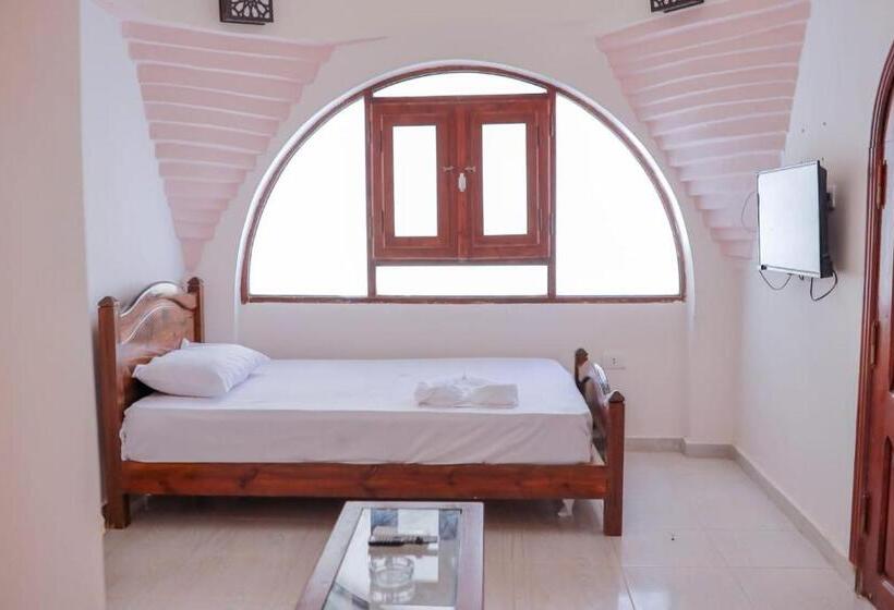 Coral Reefs Hotel Dahab