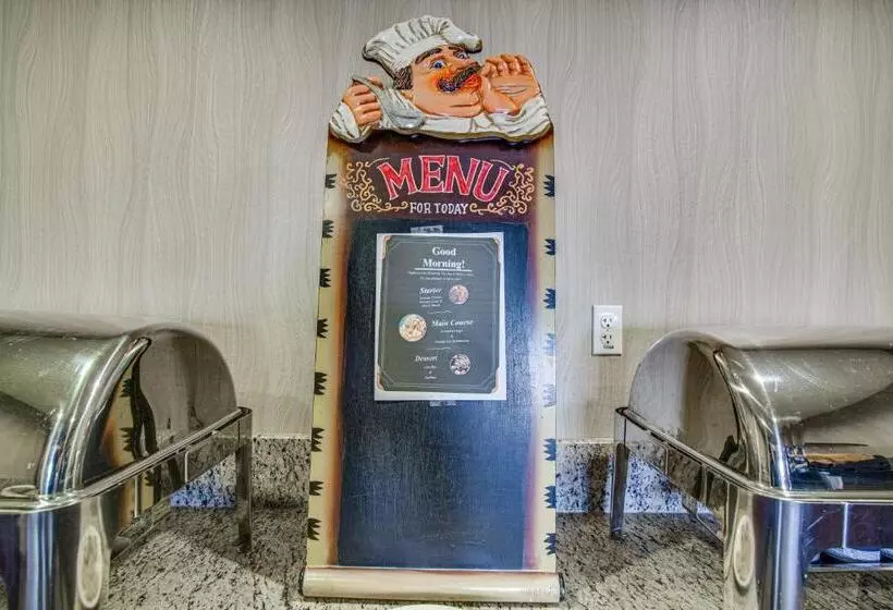 Hotelli Inn At Hunters Run