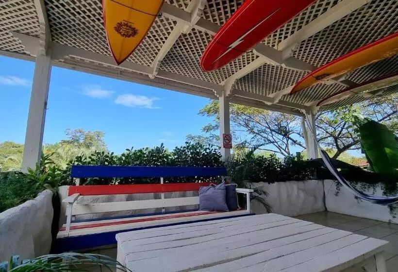 Zulu Surf Hotel Tamarindo