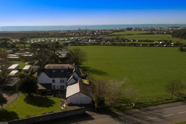 Leahurst Bed And Breakfast