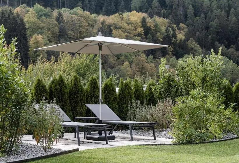 Nidaris   Luxury Private Spa Suites