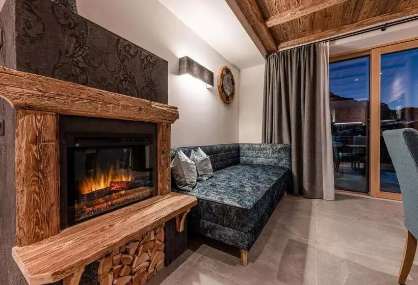 Nidaris   Luxury Private Spa Suites