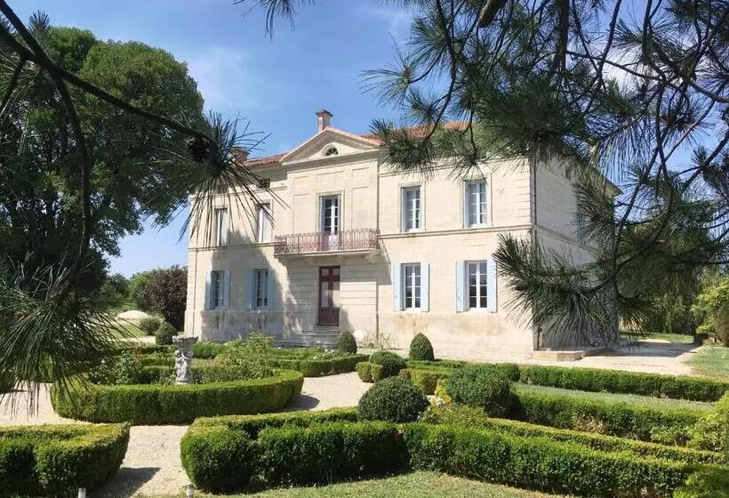 Majatalo Les Croque Notes, Chambres Et Table D Hôtes