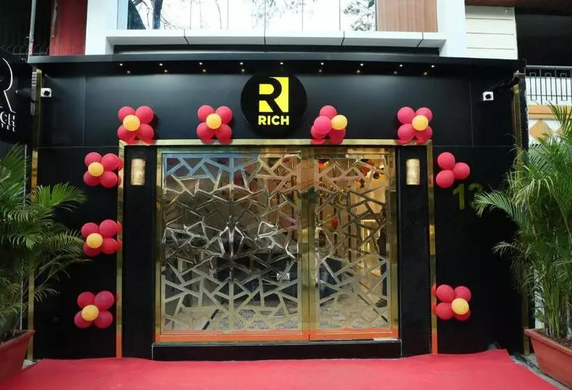 Rich Hotel Mumbai