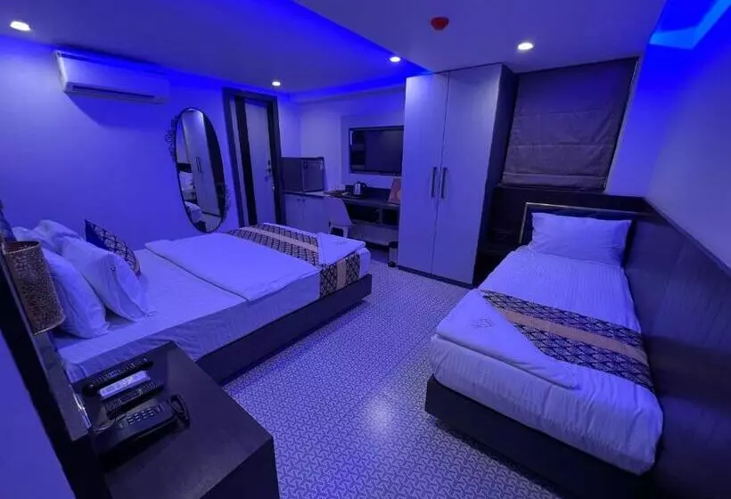 Rich Hotel Mumbai