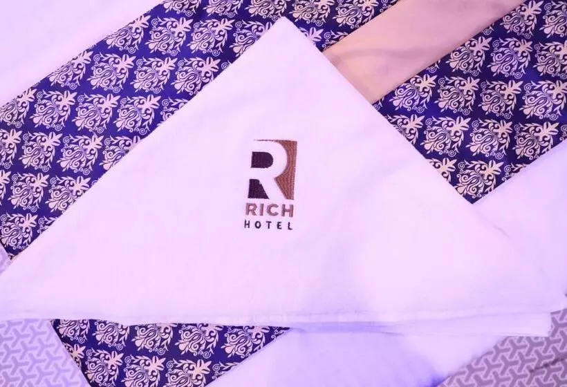 Rich Hotel Mumbai