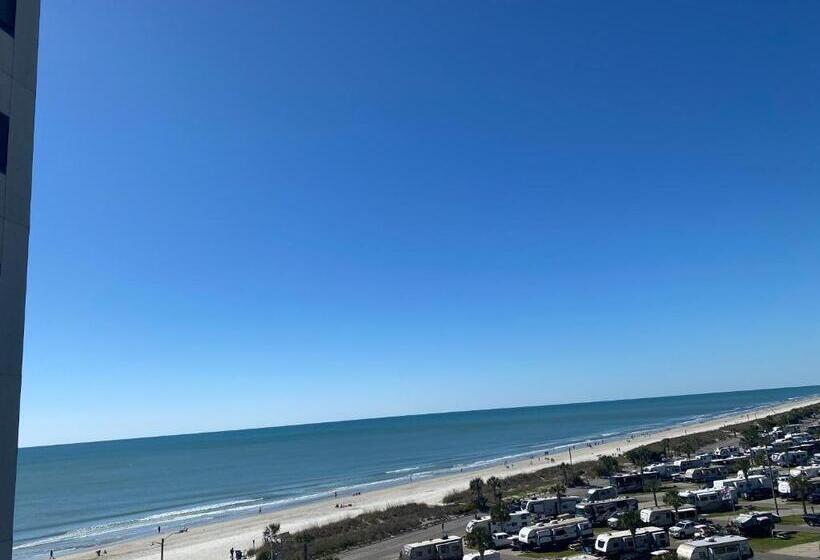 Romantic Beachside Escape   Spa & Wine Retreat For Two