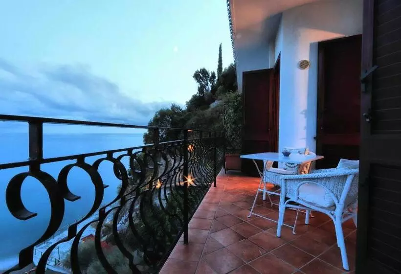 Due Relais   Panoramic Sea View Suites