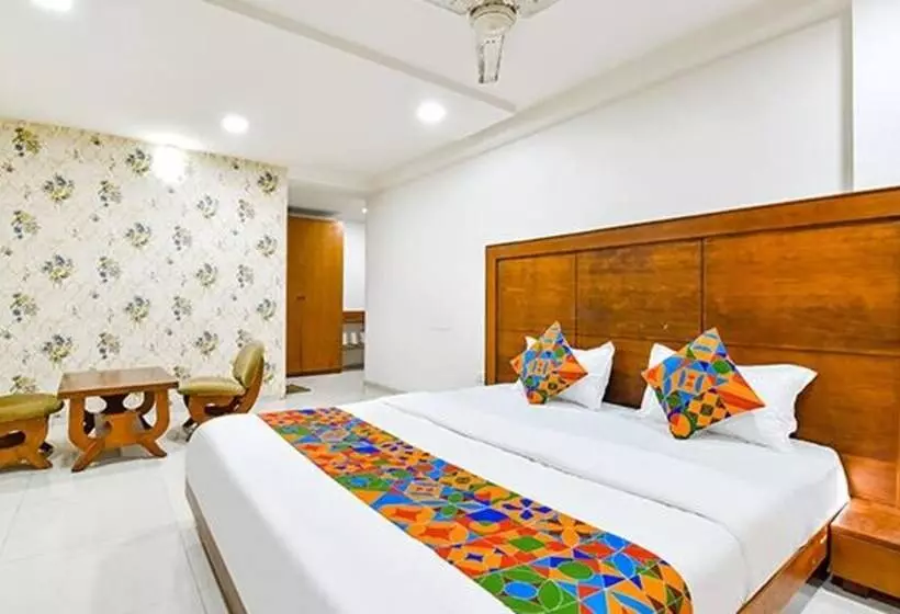 Fabhotel Jal Sagar