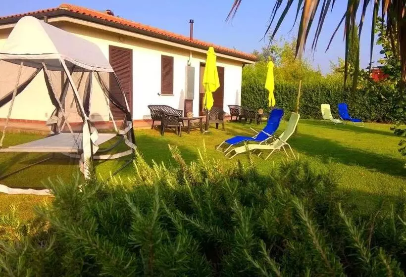 Hotelli Agriturismo La Valle Dell Albegna