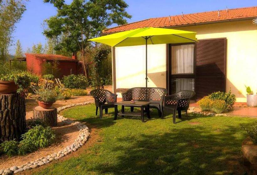 فندق Agriturismo La Valle Dell Albegna