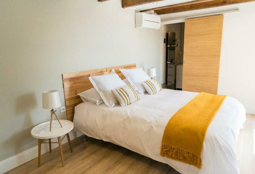 פנסיון A Costa