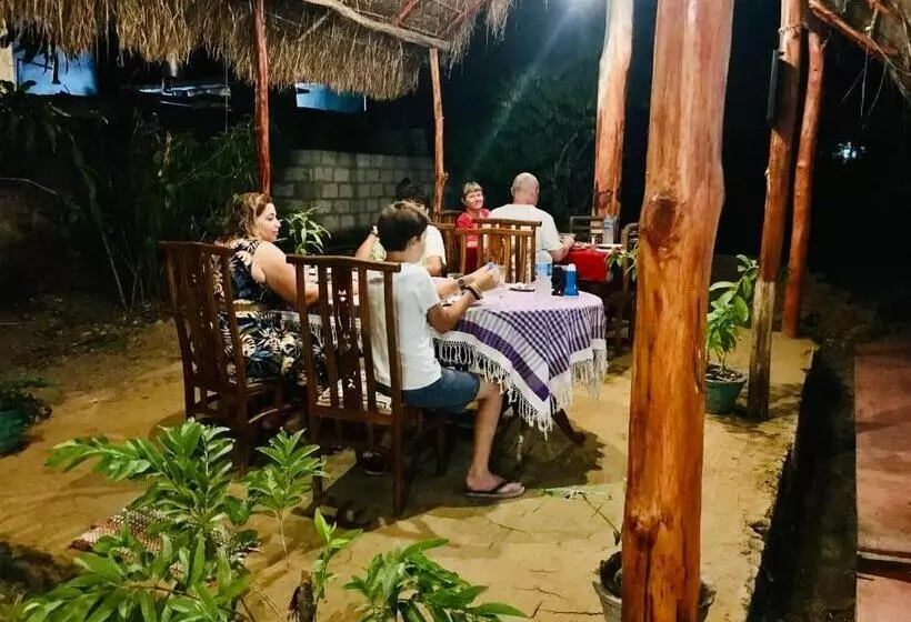 Majatalo Charitha Rest