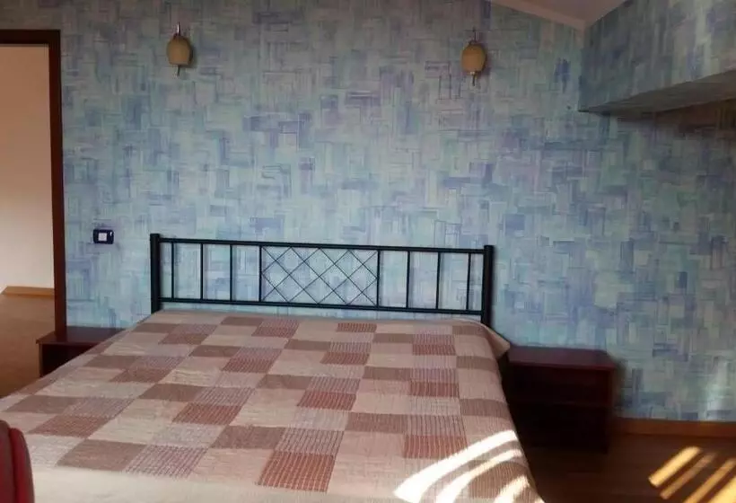 Majatalo Cristalex Villaverde Bucharest