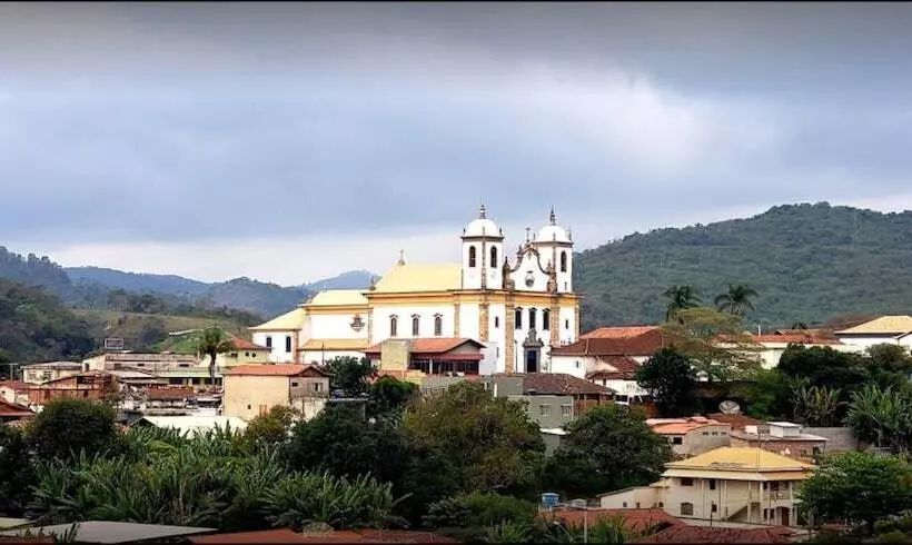 ペンション Real De Caeté