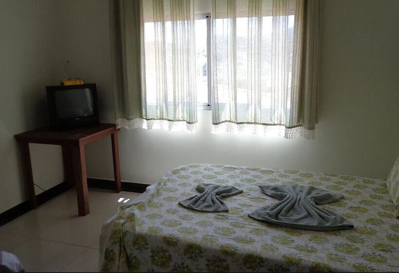 بنسيون Real De Caeté