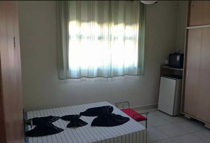 ペンション Real De Caeté