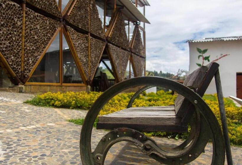 Resort Riverside Ecoliving Space