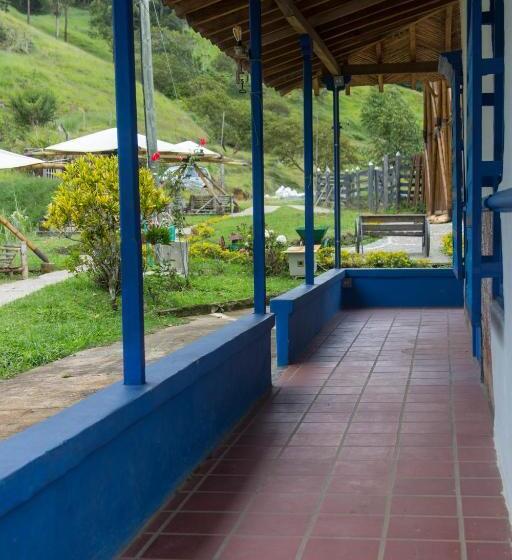 Resort Riverside Ecoliving Space