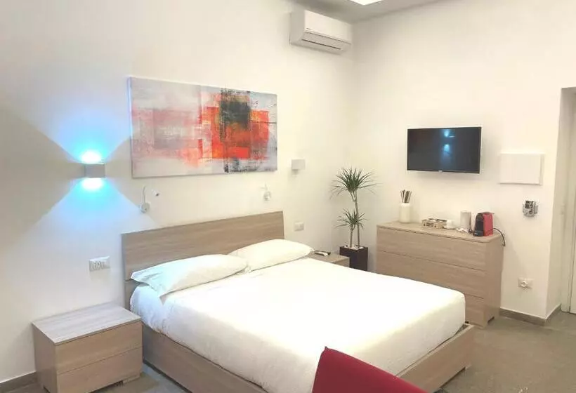 تختخواب و صبحانه Manfredi House San Pietro