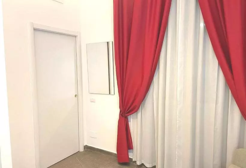 تختخواب و صبحانه Manfredi House San Pietro