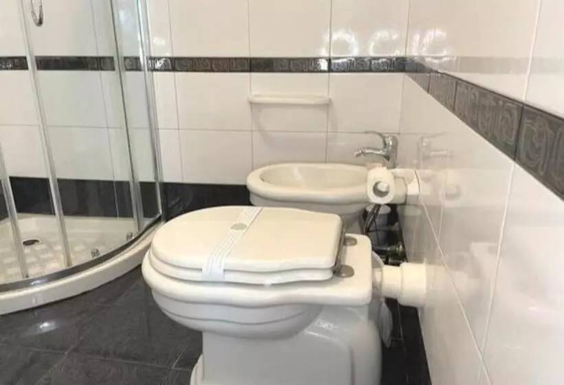 تختخواب و صبحانه Manfredi House San Pietro