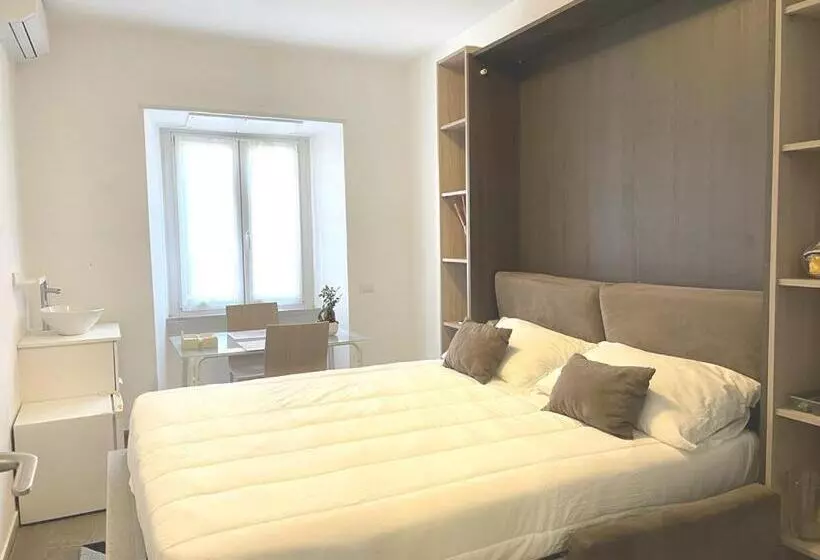 تختخواب و صبحانه Manfredi House San Pietro