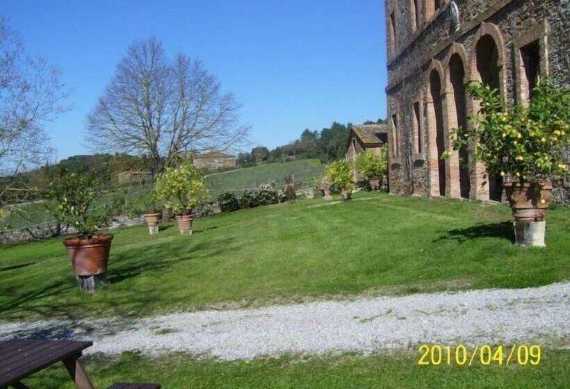 مبيت وإفطار Villa Buoninsegna