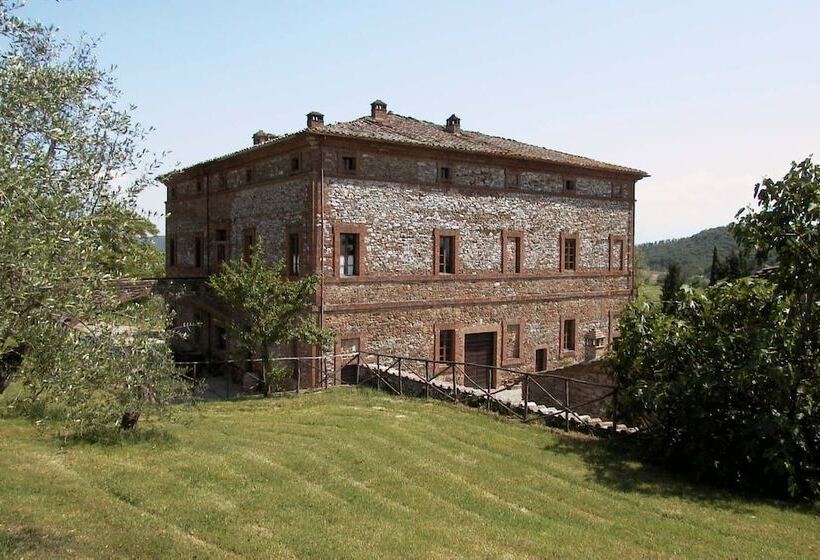 مبيت وإفطار Villa Buoninsegna