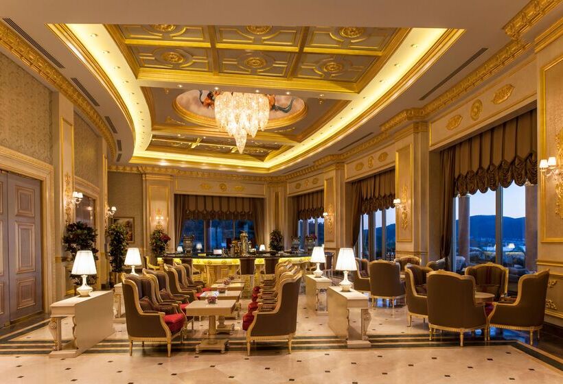 فندق The Plaza Bodrum