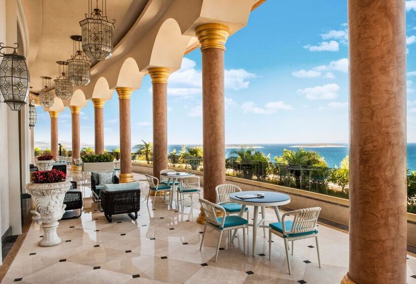 فندق The Plaza Bodrum