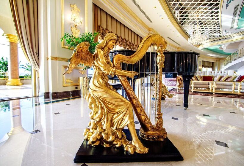 فندق The Plaza Bodrum