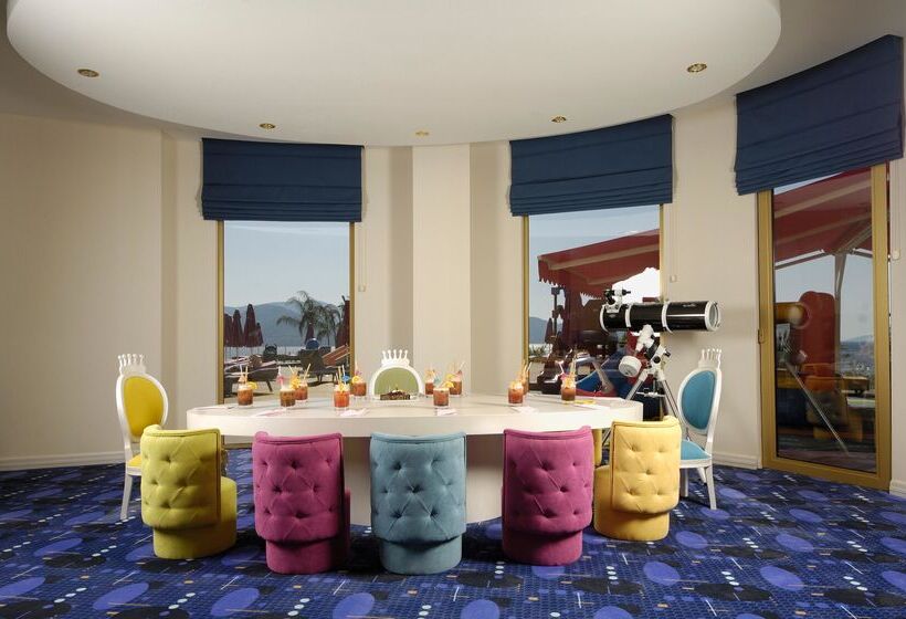 فندق The Plaza Bodrum