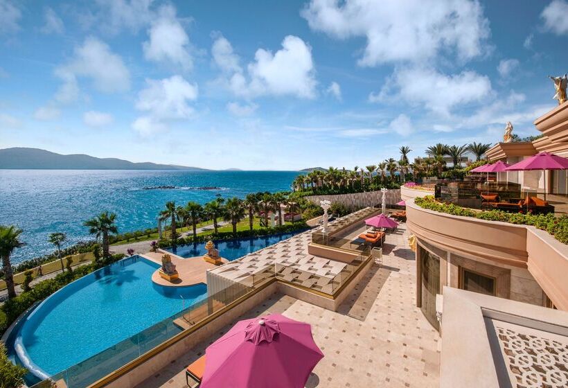 فندق The Plaza Bodrum