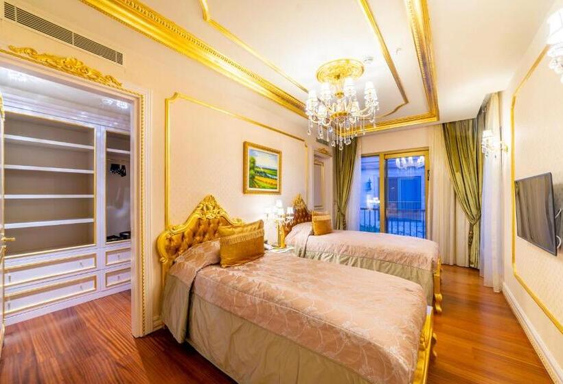 فندق The Plaza Bodrum