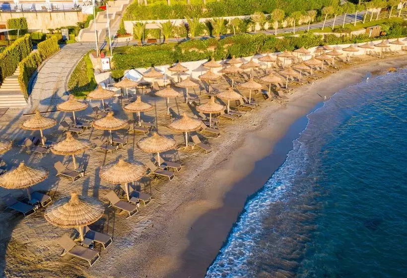 호텔 The Plaza Bodrum