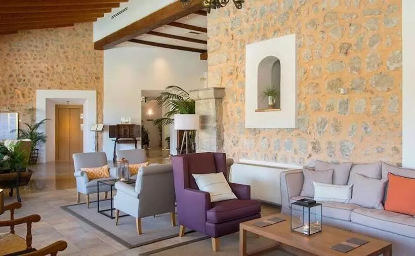 בית מלון כפרי Ca'l Bisbe