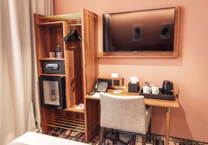 فندق Hôtel des Vosges