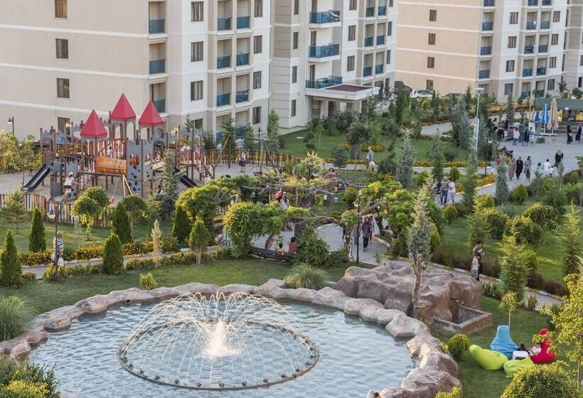 فندق Grand Ozgul Thermal Holiday Village