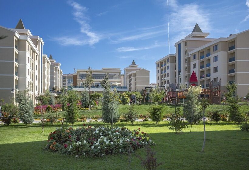 فندق Grand Ozgul Thermal Holiday Village