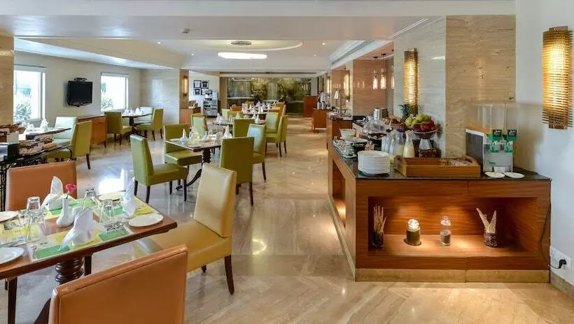 בית מלון כפרי Lemon Tree Premier “the Atrium” Ahmedabad